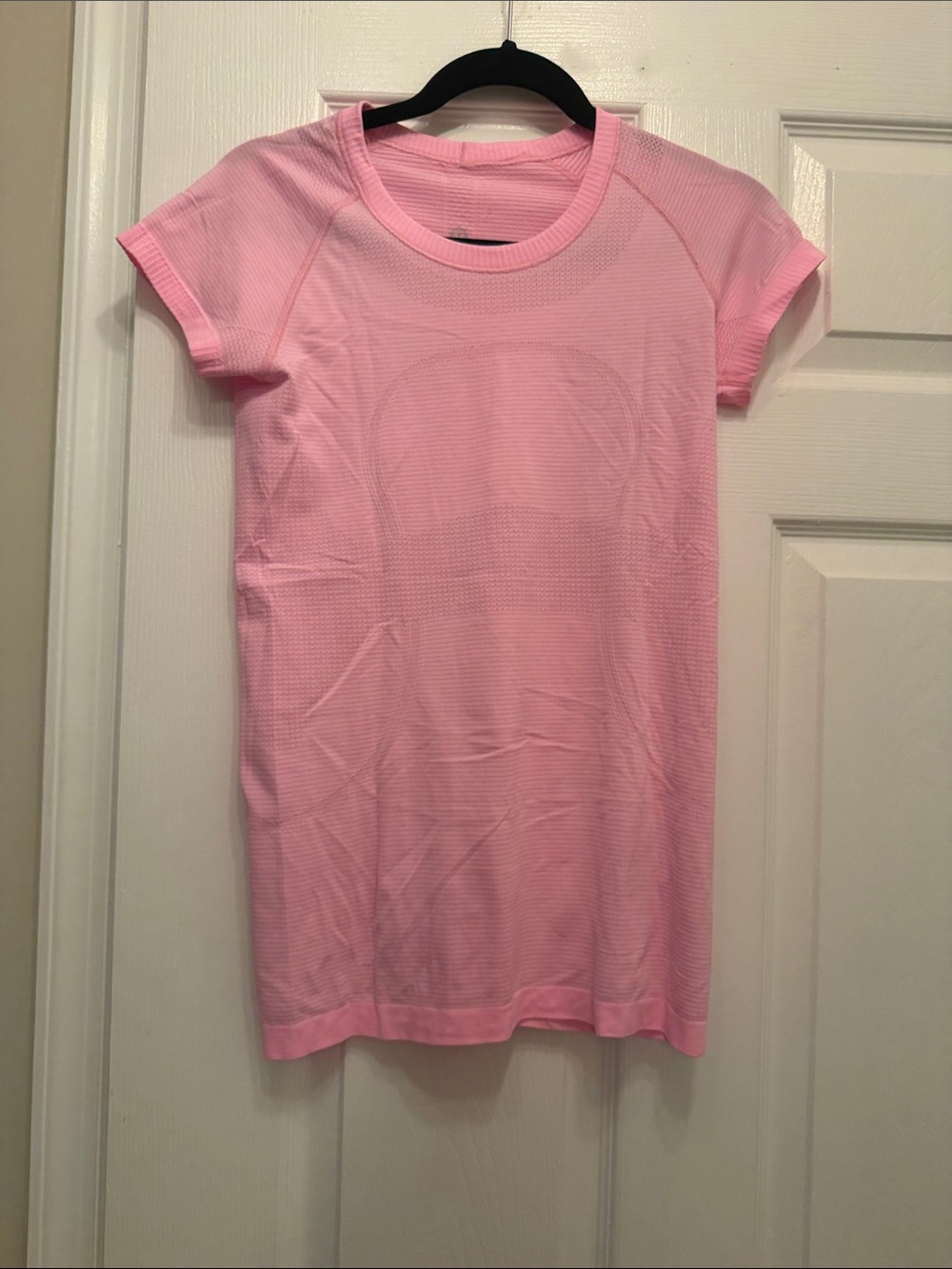 lululemon athletica Pink Short Sleeve Seamless Tee
